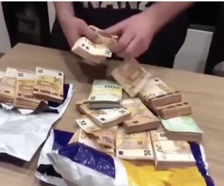 Camorra, i Di Lauro e i Nuvoletta nel business delle frodi fiscali