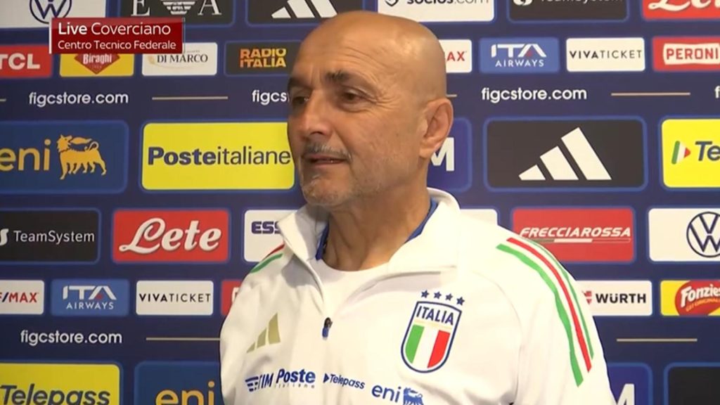 Spalletti is venomous: "Acerbi? One day he'll explain to me". And on Mancini's 'like': "They stole his phone, I couldn't think otherwise"
