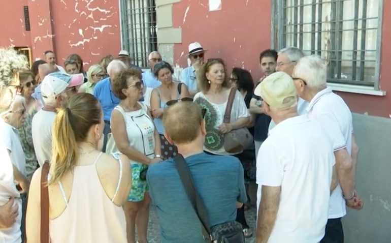 Bagnoli, protesta a Coroglio contro gli espropri