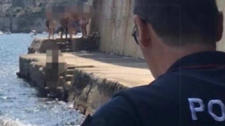 Napoli, ritrovato al Molo Beverello un cittadino spagnolo scomparso