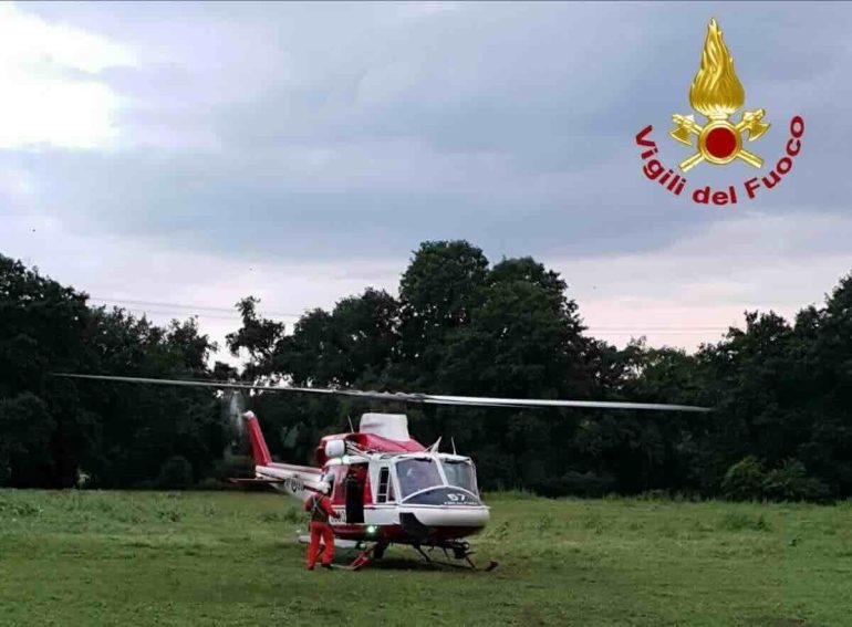 Gruppo scout di napoletani si perde durante un’escursione sul Pollino: salvati dai Vigili del Fuoco con l’elicottero