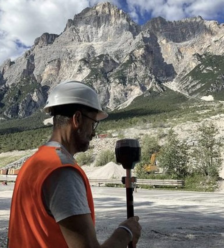 Frana San Vito, monitora il radar ‘Made in Firenze’ Croda Marcora