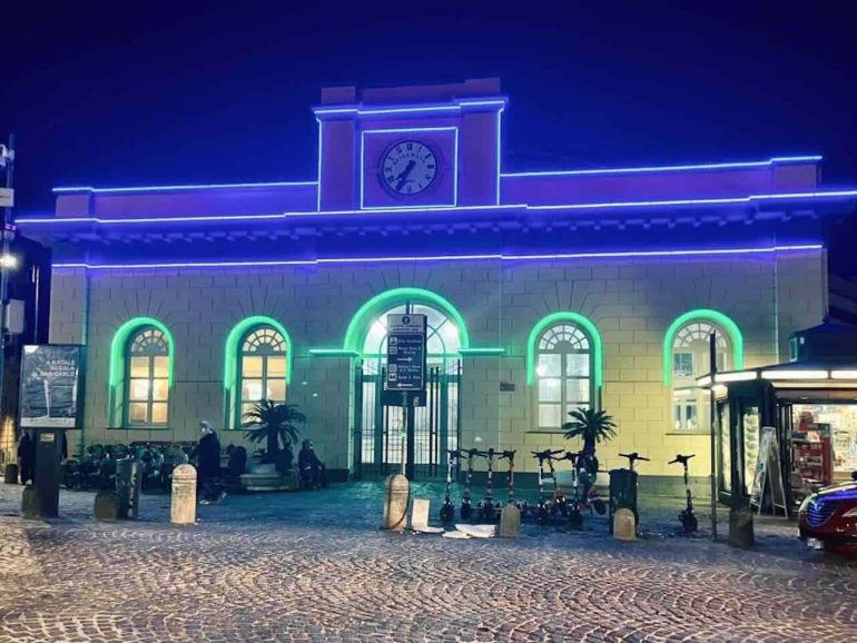 Napoli, al via l’orario estivo per il trasporto su ferro