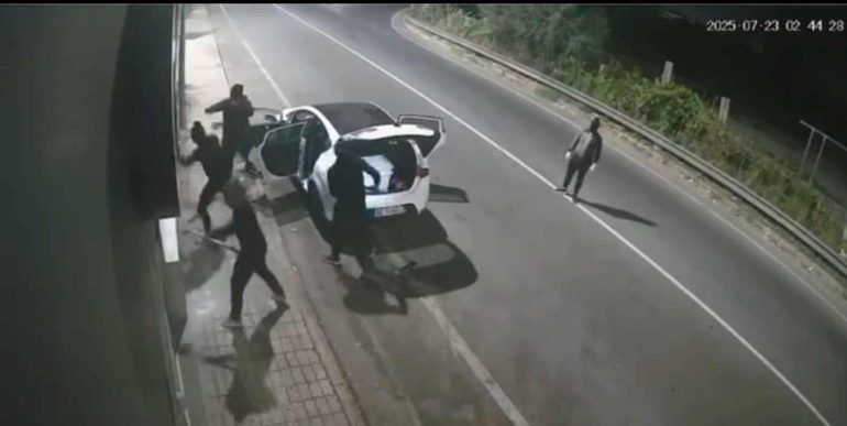 Frattaminore, la Caffetteria Lucale derubata per la terza volta: “Sempre la stessa banda, nessuno ci protegge”