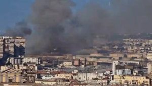 Napoli, rischio ambientale a Gianturco: via alla rimozione delle bombole di gas dopo il rogo di settembre