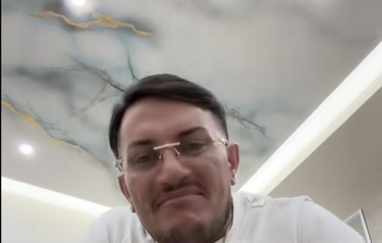 Mugnano, tentata rapina al tiktoker Mariomario: esplosi colpi di pistola