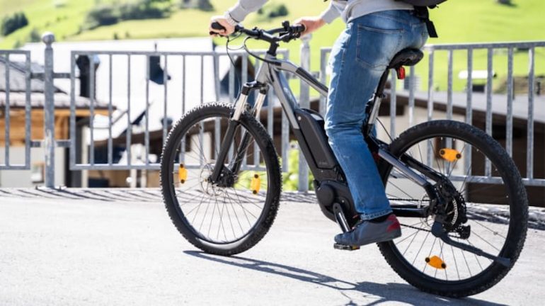 Castellammare, pusher in bici elettrica: arrestato