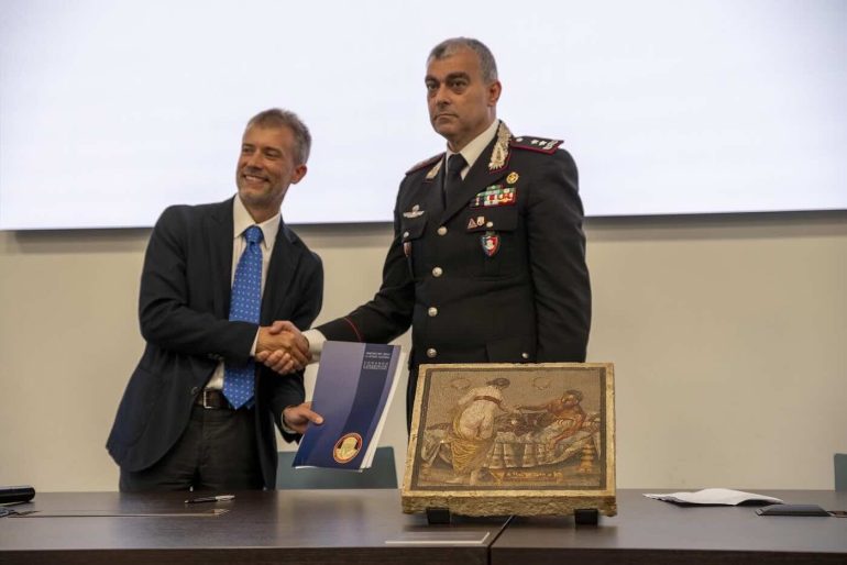Restituito a Pompei un mosaico rubato durante la Seconda Guerra Mondiale