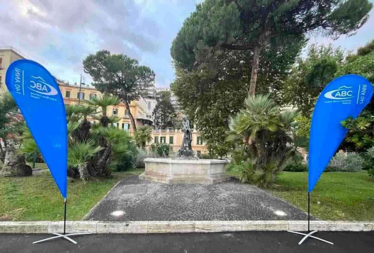 Napoli, la fontana del Marinaretto torna a splendere