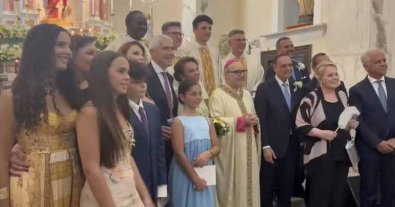 Ceppaloni, amici e Vip alle nozze d’oro Mastella-Lonardo