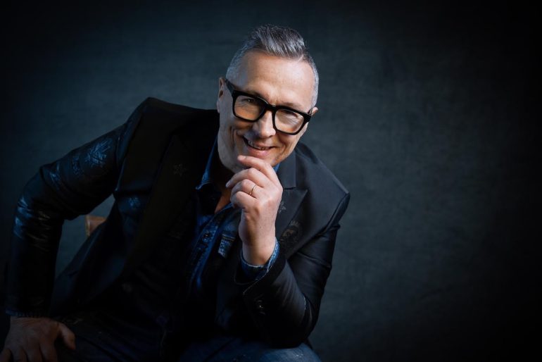 Paolo Belli fa tappa a Pompei con il tour estivo 2025