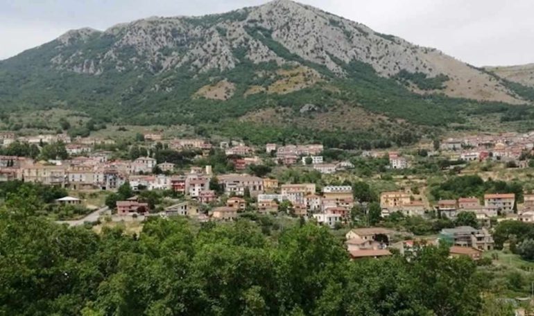 Vitulano, dopo un secolo i nipoti americani ritrovano le radici del nonno emigrato