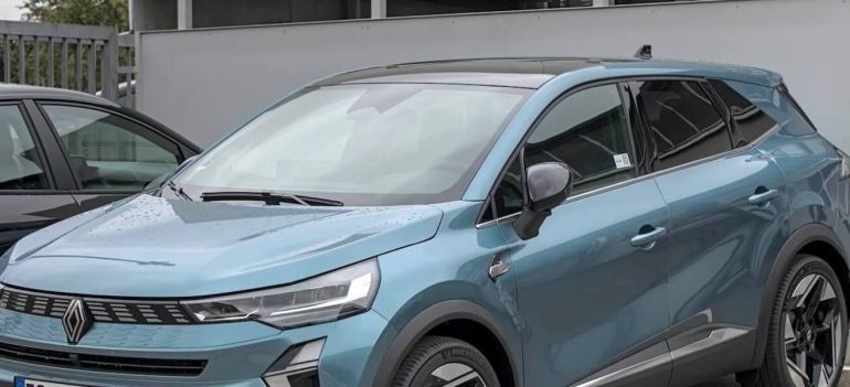 Salerno, in viaggio con la famiglia e il carico di stupefacenti: arrestato corriere