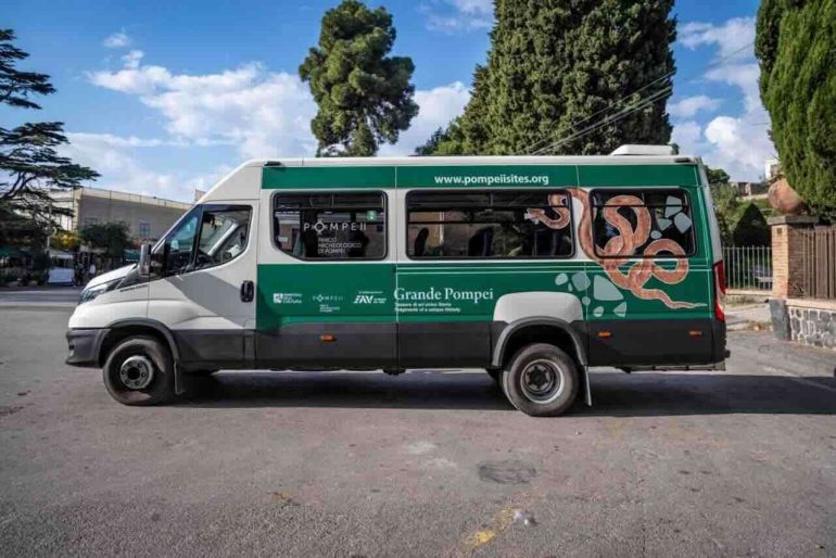 Navetta diretta per i tesori archeologici di Stabia: parte il nuovo collegamento da Castellammare