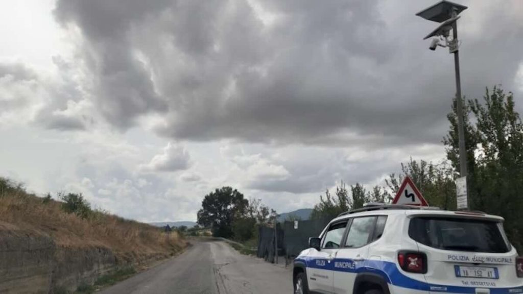 Avellino, Night of the Uncivilized: Camera traps expose those dumping waste on the highway.