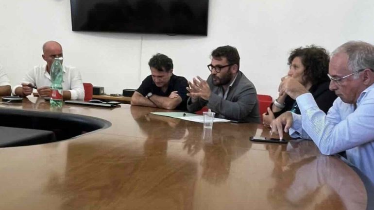 Arzano, chiusura MD: il Senatore Francesco Silvestro interviene al tavolo prefettizio