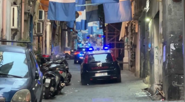 Era armato in casa: arrestato 27enne ai Quartieri Spagnoli