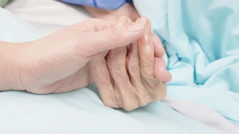 Campania, 907 richieste al numero bianco per il fine vita in un anno