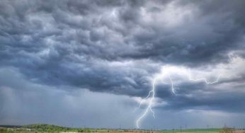 Campania, allerta meteo gialla fino a domani: temporali su costa e isole