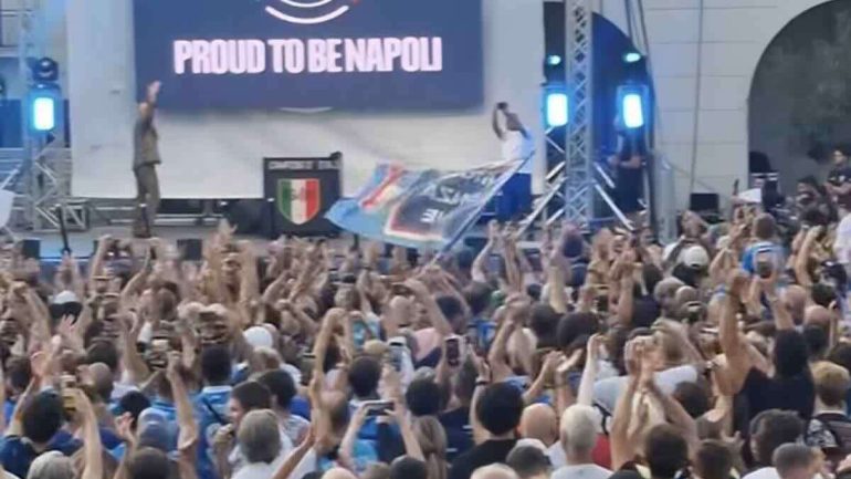 Napoli, Conte infiamma Castel di Sangro: “Scritta una pagina di storia, ma ora serve fare di più”