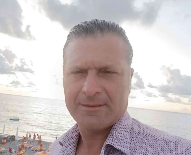 Napoletano morto per botulino dopo un panino a Diamante: «I medici scambiarono i sintomi per ubriachezza»