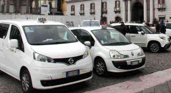 Napoli, il Comitato Tassisti di Base attacca il Comune: «Ferragosto turistico? Per noi è propaganda»