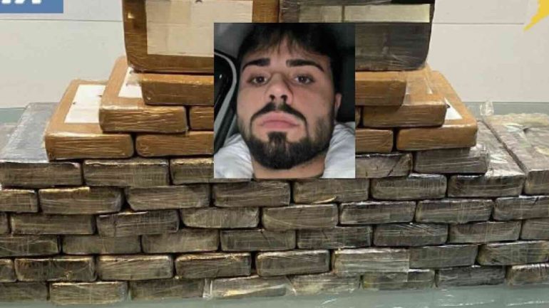 Napoli, il corriere insospettabile e quel carico di stupefacenti per 15 milioni di euro