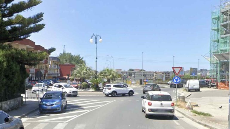 Quarto: grave il 18enne accoltellato 8 volte dal 15enne