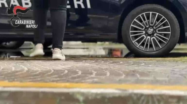 Somma Vesuviana, colpisce la moglie alla testa con una mazzuola: arrestato 70enne