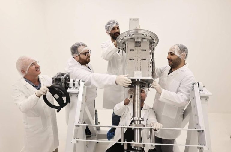 Napoli, microsatellite IREOS-0: al via i test di affidabilità, l’Italia punta in alto nello spazio