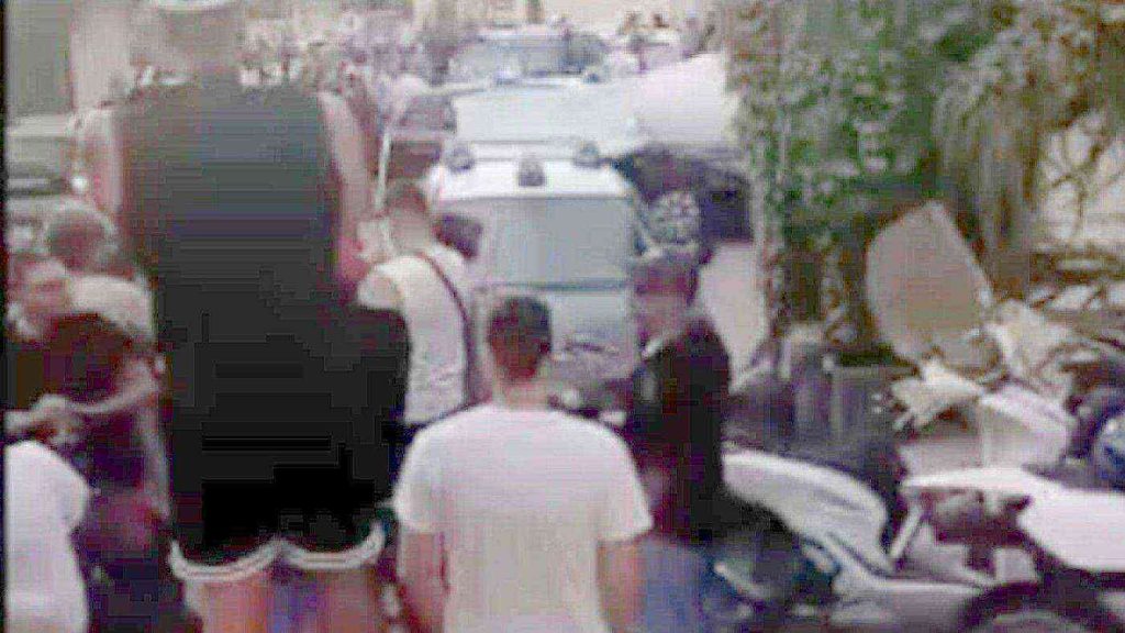 Sparatoria in un bar a Forio d’Ischia: tre morti e un ferito grave