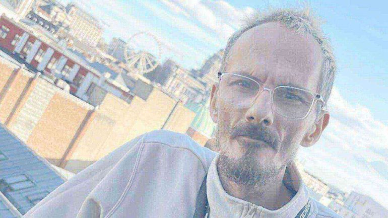 Streamer trovato morto durante la diretta on line