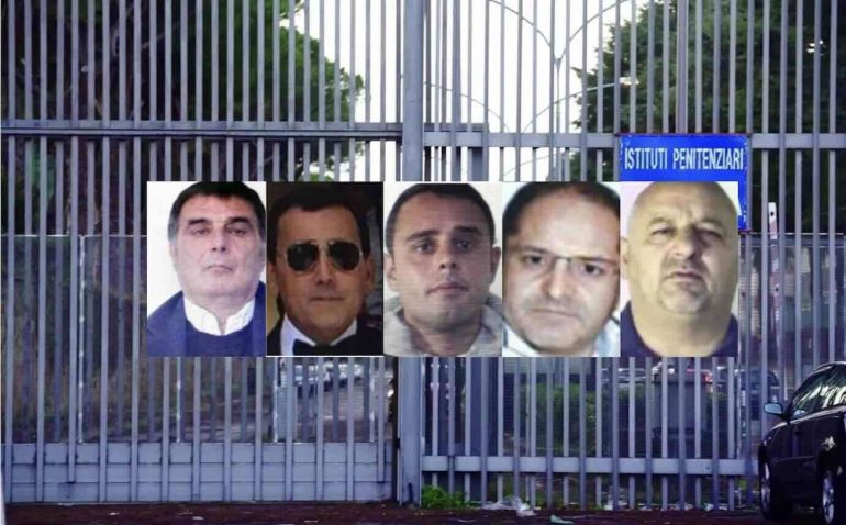 Camorra, i boss del clan Moccia ancora liberi: il Riesame si aggiorna a settmbre