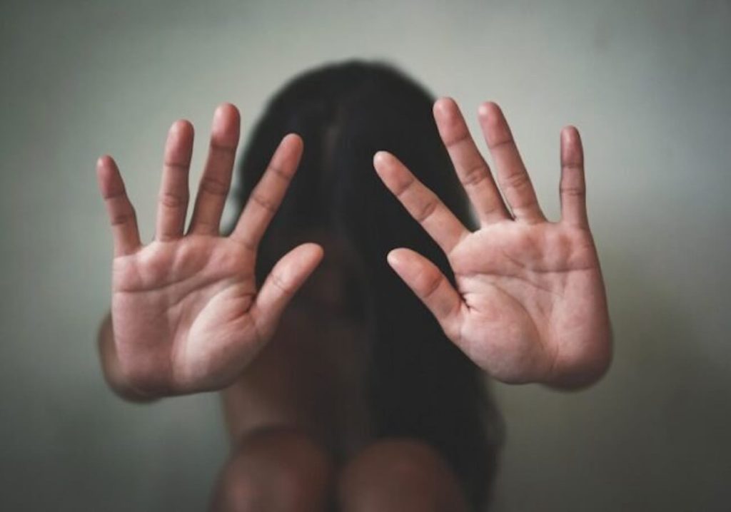 Maltrattamenti all’ex moglie, 45enne arrestato nell’Avellinese