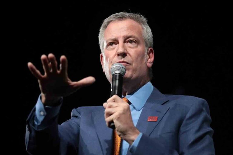 Bill de Blasio a Napoli: “A New York pazzi per il Made in Naples”