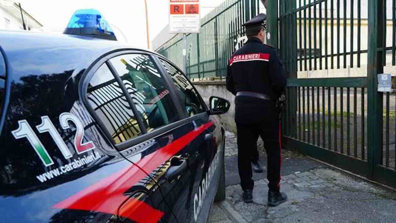 Capri, giovane fermato con 41 grammi di hashish nascosti negli slip