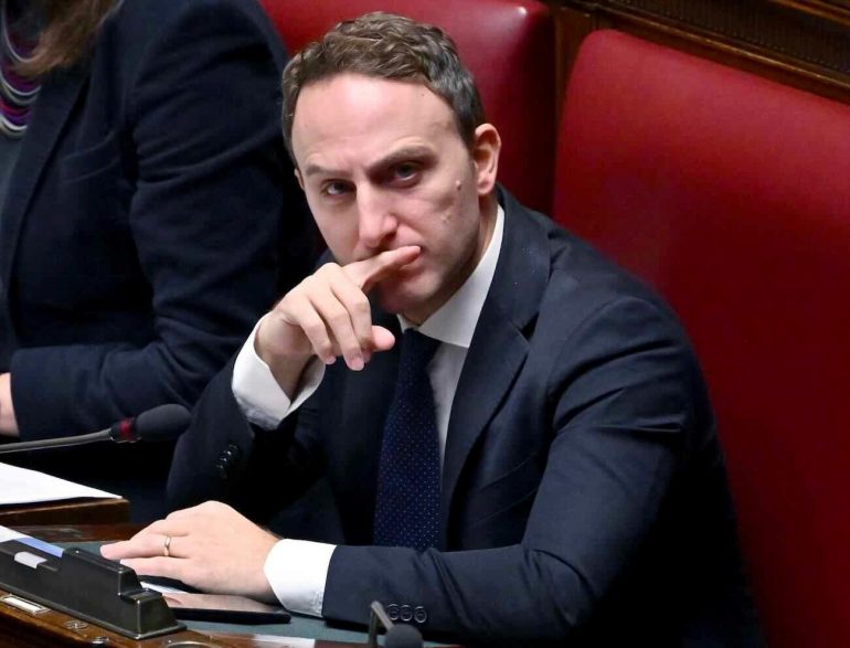De Luca smentisce le ispezioni a Portici ed Ercolano: ‘Notizia falsa e offensiva’