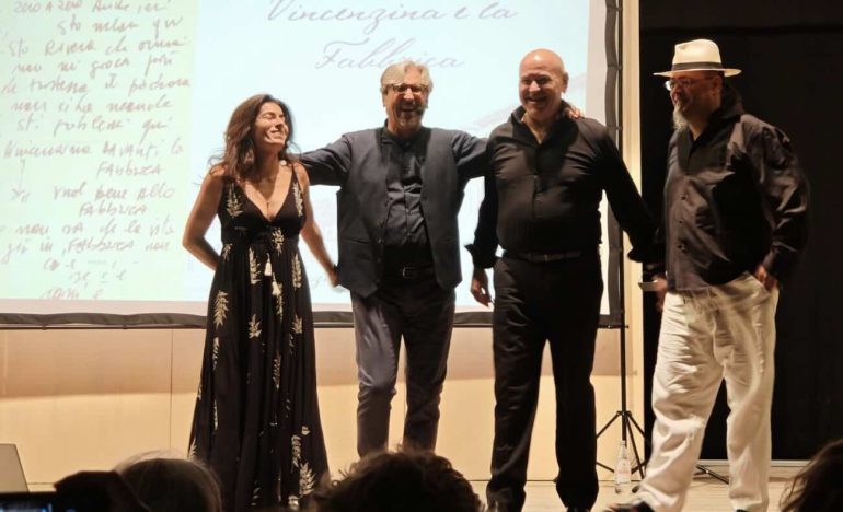 Dino De Angelis a Castellammare con “Lettere che hanno cambiato la storia”