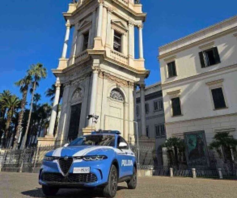 Furto a Pompei: rubano scooter e bici da un garage, arrestato un 31enne