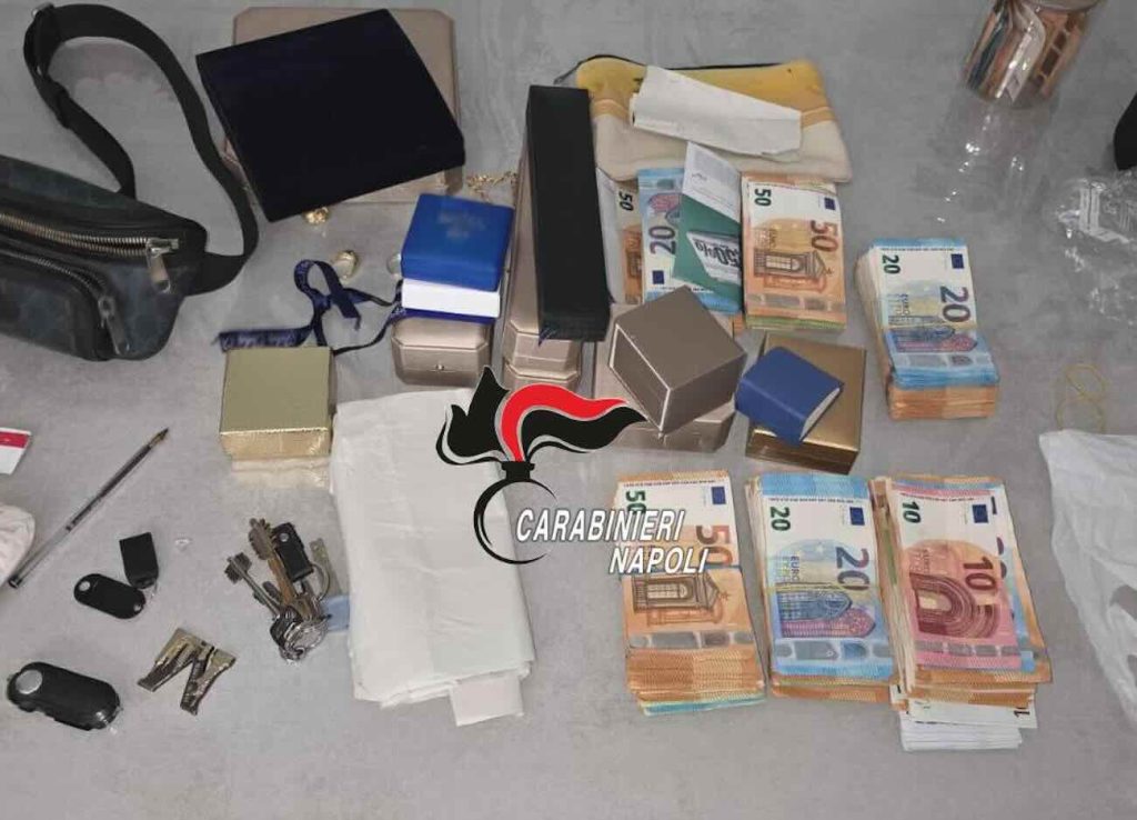 Grumo Nevano,  sequestrato il tesoretto dell’operatore ecologico pusher