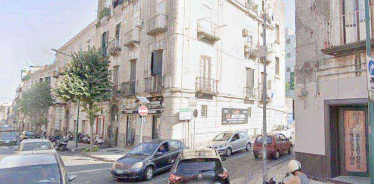 Incidente a Torre del Greco, la vittima è la 22enne Nunzia Mele