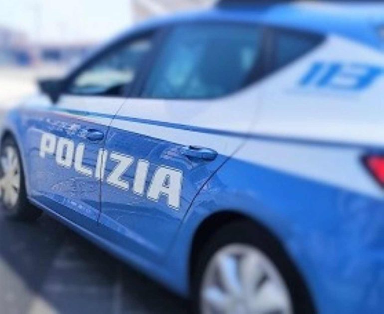 Torre Annunziata, uomo accoltellato al collo dopo una lite: fermato un sospettato