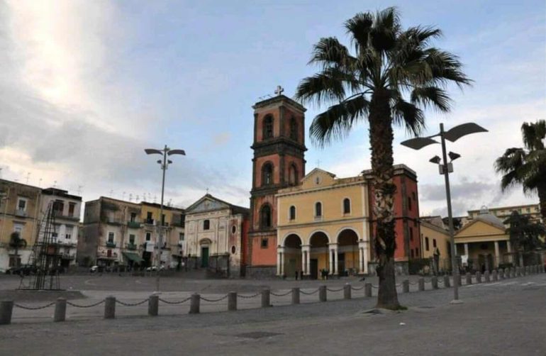 Ercolano, 5 colpi esplosi nella notte in piazza Pugliano