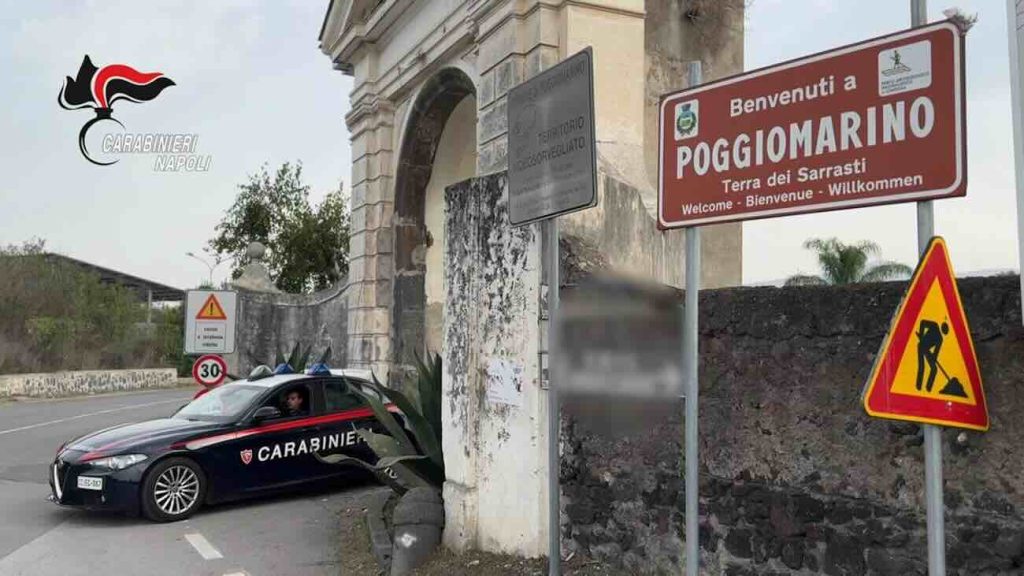 Poggiomarino, folle fuga nella notte: 26enne senza patente sperona i carabinieri