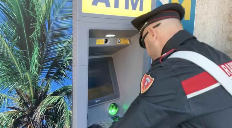 Sorrento, catturato il ladro seriale di corrieri e autisti NCC