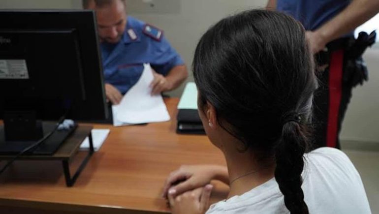 Succivo, revocata semilibertà: 40enne in carcere per stalking