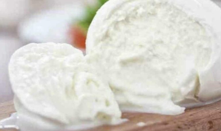 Tragedia a Camerota, 61enne muore soffocata da un boccone di mozzarella