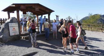 Vesuvio, più flessibilità negli orari per il Sentiero del Gran Cono: ridotti i disagi per i visitatori