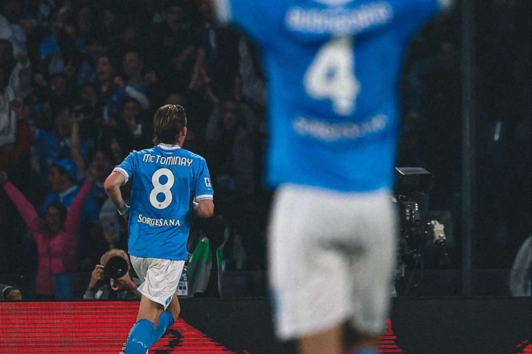 Ruggito Napoli, Inter ko al Maradona: gli azzurri tornano in vetta al campionato