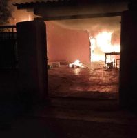 Carinola, dà fuoco alla casa dopo un litigio con la moglie: arrestato 37enne